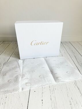 CARTIER - White Cartier Gift Box + Tissue paper